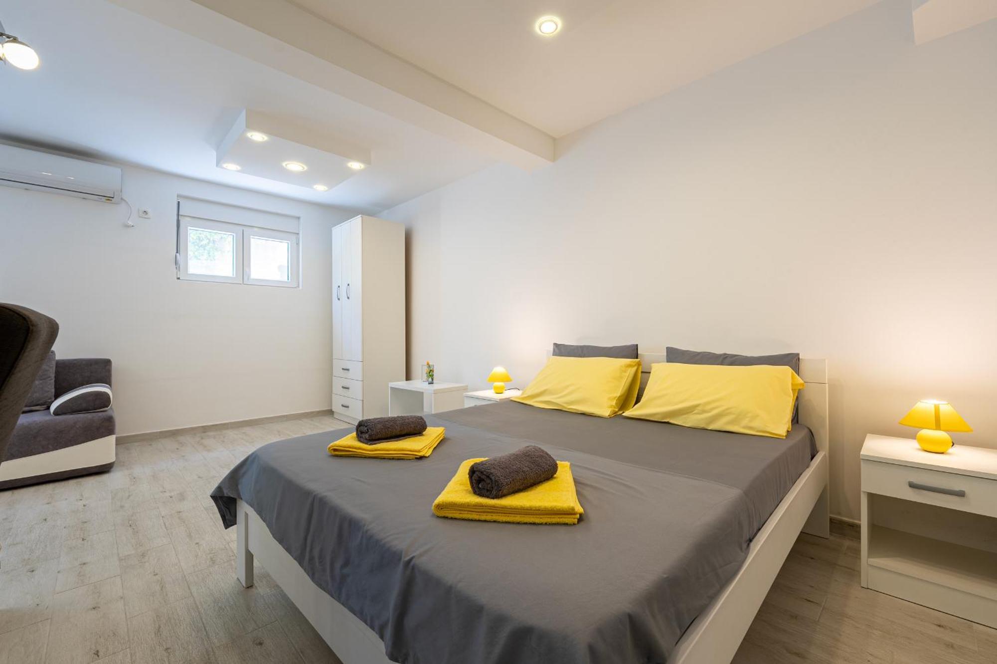 Hera Apartments Donji Stoliv Exterior foto