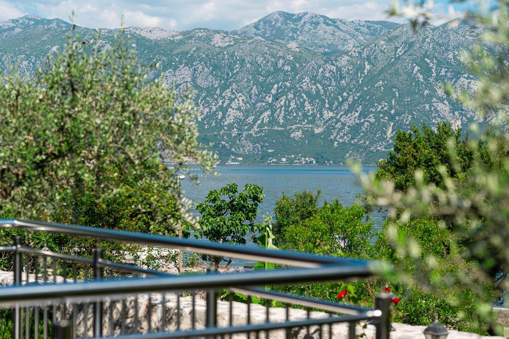 Hera Apartments Donji Stoliv Exterior foto